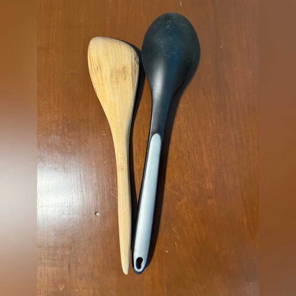 Calphalon Black and Silver Spoon with Tan Wooden Spatula